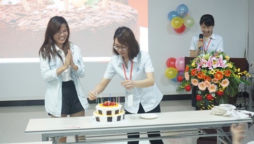 富軒員工生日會，歡樂溫暖時光！