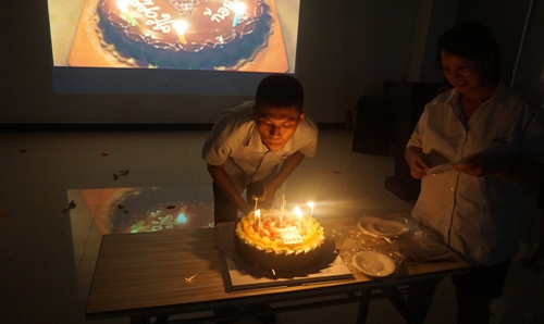 濃情金秋，溫暖你我——記富軒門窗秋季生日會!