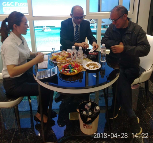 房縣富軒門窗開業引爆全城，兩小時突破30萬訂單!