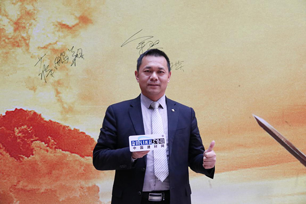 富軒集團董事長李昌安