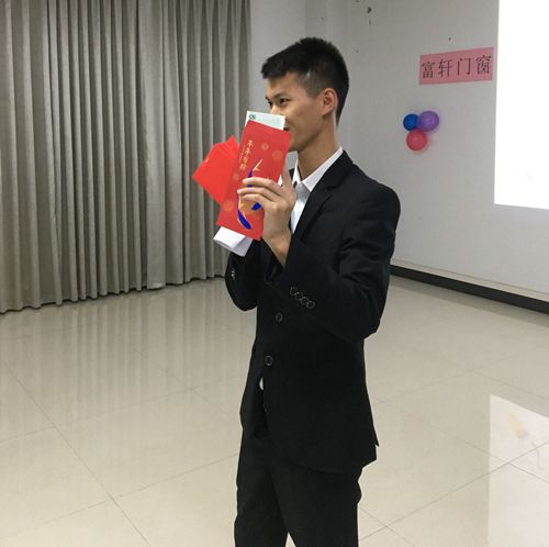 一定是特別的緣分，成為富軒一家人！