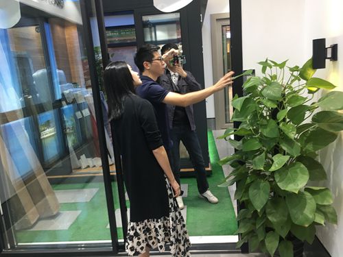 祝賀富軒門窗3分16秒銷售額破700萬