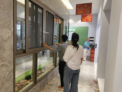 開業狂歡，富軒門窗畢節專賣店首日活動簽單突破百萬！