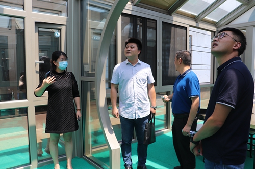 熱烈歡迎江蘇南通招商局考察團蒞臨富軒門窗總部參觀考察！