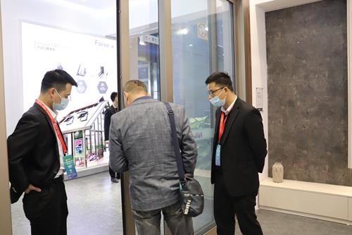 高端門窗定制為您而來，富軒全屋門窗亮相廣州國際高定展