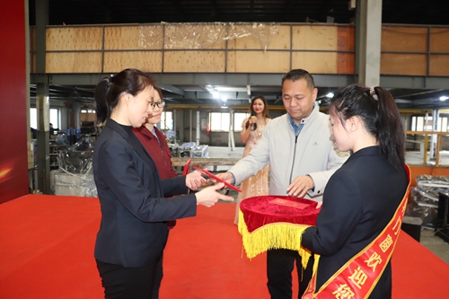 齊心協力，銳意進取|富軒全屋門窗2020年度頒獎大會圓滿召開