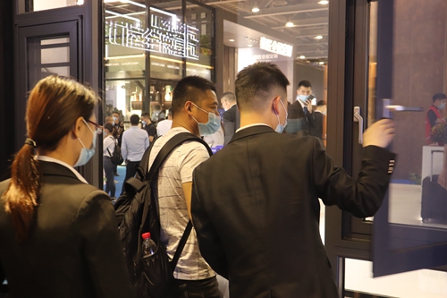 廣州定制家居展|富軒全屋門窗攜新品“炸”場，撩動全場！