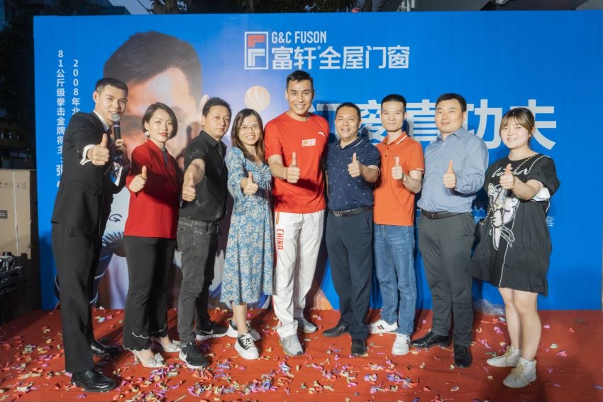喜報|冠軍品質中國行四省聯動明星簽售會圓滿成功,突破四千萬業績!