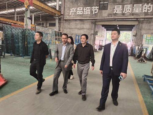名師到訪富軒全屋門窗，探討行業態勢！