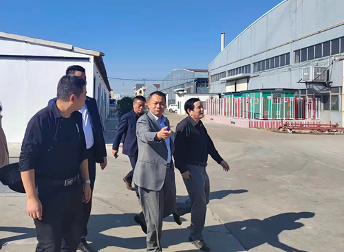 名師到訪富軒全屋門窗，探討行業態勢！