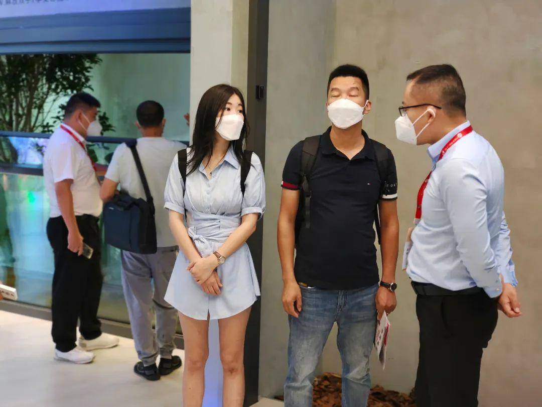 富軒全屋門窗上海建博會DAY2熱力持續吹響財富集結號 