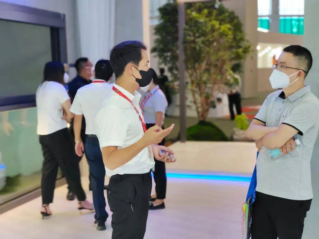 富軒全屋門窗上海建博會DAY3展廳圈粉無數 