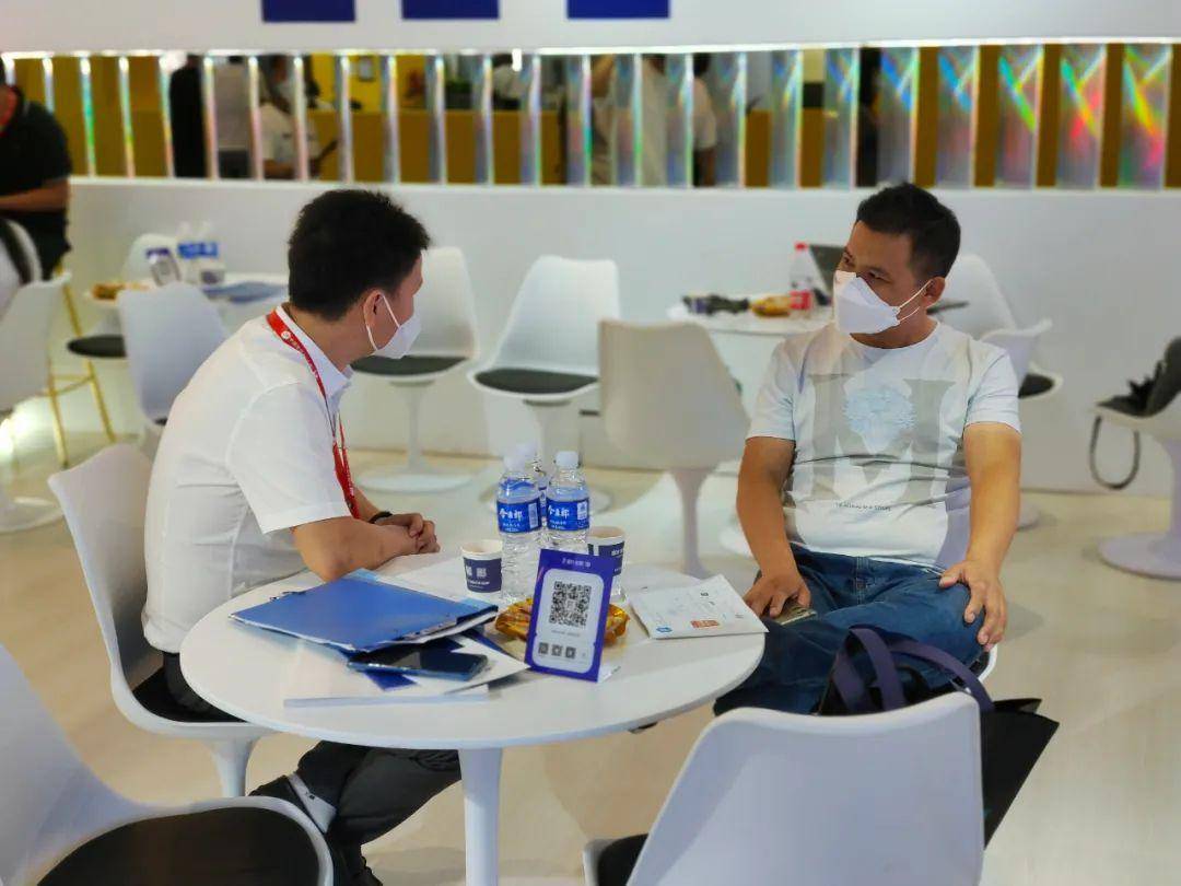 富軒全屋門窗上海建博會DAY3展廳圈粉無數 