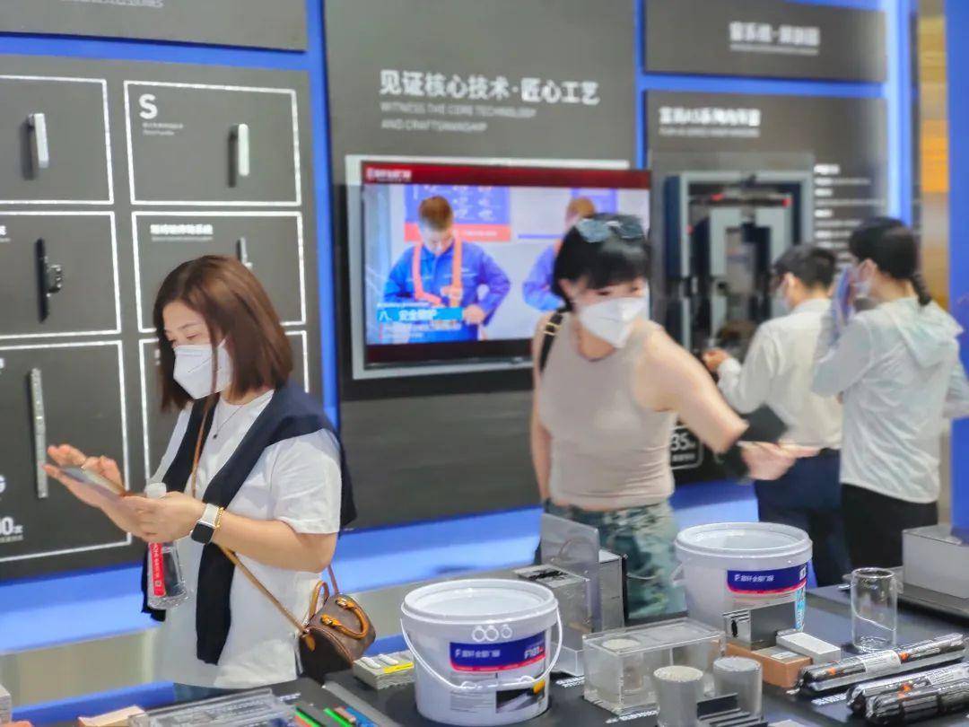 富軒全屋門窗上海建博會DAY3展廳圈粉無數 